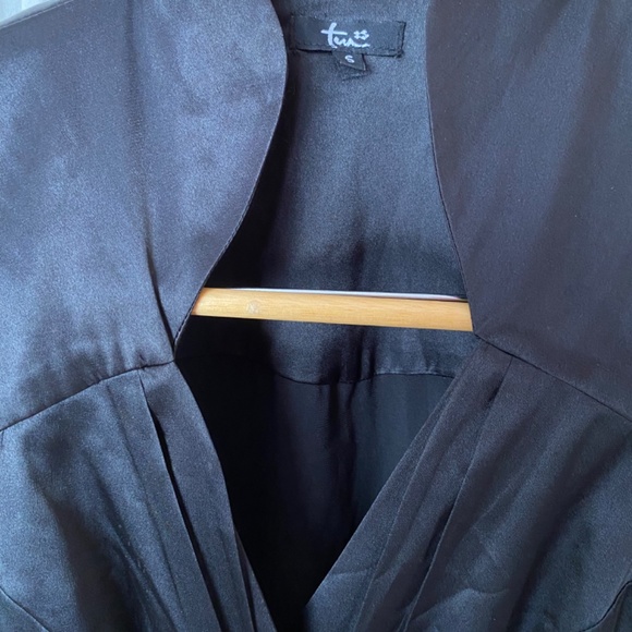 Vintage y2k Black satin wrap dress - Picture 3 of 8